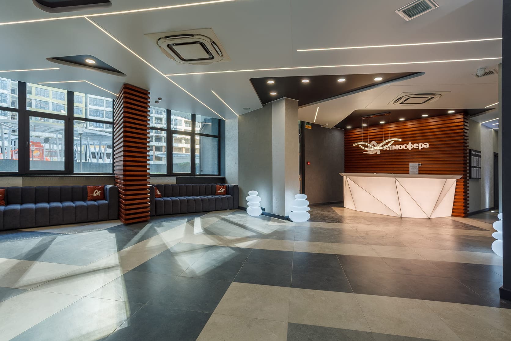 Лобі житлового комплексу Atmosfera